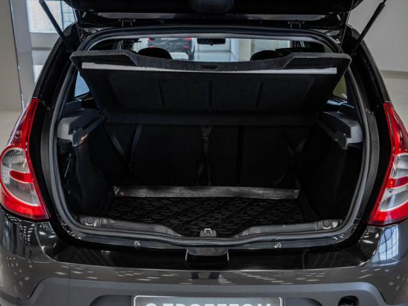 Renault Sandero I с пробегом 2012 года, цена 556 000 рублей, 125101 км, хэтчбек, Автокод Объявления
