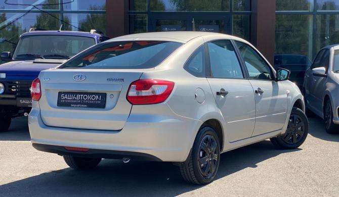 Lada (ВАЗ) Granta I с пробегом 2018 года, цена 499 000 рублей, 109270 км, лифтбек, Автокод Объявления