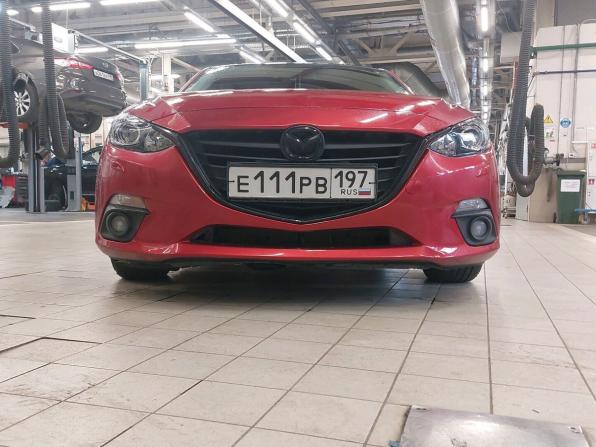 Mazda 3 III (BM) с пробегом 2014 года, цена 860 000 рублей, 266508 км, седан, Автокод Объявления