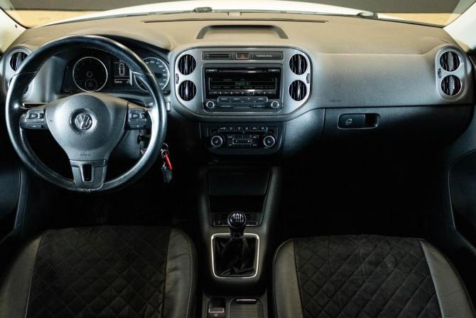 Volkswagen Tiguan I Рестайлинг с пробегом 2013 года, цена 999 000 рублей, 168543 км, внедорожник, Автокод Объявления