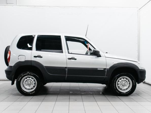 Chevrolet Niva I Рестайлинг с пробегом 2013 года, цена 599 000 рублей, 143554 км, внедорожник, Автокод Объявления