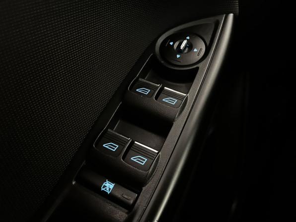 Ford Focus III с пробегом 2012 года, цена 900 000 рублей, 100200 км, хэтчбек, Автокод Объявления