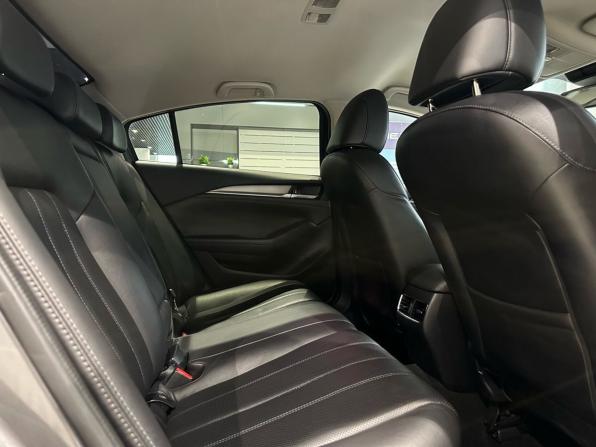 Mazda 6 III (GJ) Рестайлинг 2 с пробегом 2020 года, цена 2 290 000 рублей, 114418 км, седан, Автокод Объявления