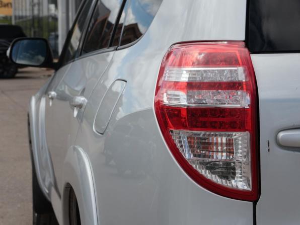 Toyota RAV4 III (XA30) Рестайлинг с пробегом 2012 года, цена 1 400 000 рублей, 231651 км, внедорожник, Автокод Объявления