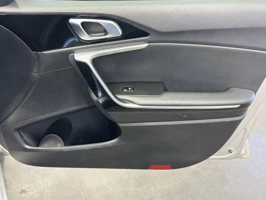 Kia Ceed III Саратов  - изображение 12