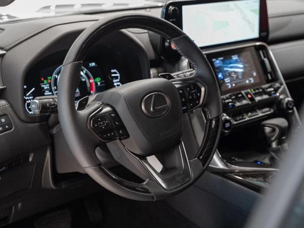 Lexus LX IV с пробегом 2026 года, цена 19 900 000 рублей, 100 км, внедорожник, Автокод Объявления