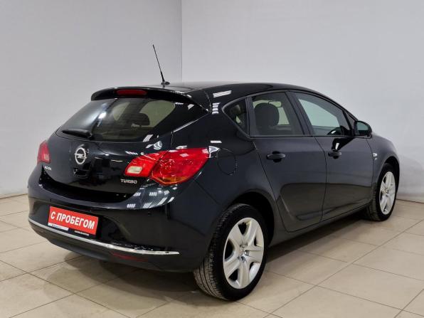Opel Astra J Рестайлинг с пробегом 2014 года, цена 800 000 рублей, 143552 км, хэтчбек, Автокод Объявления