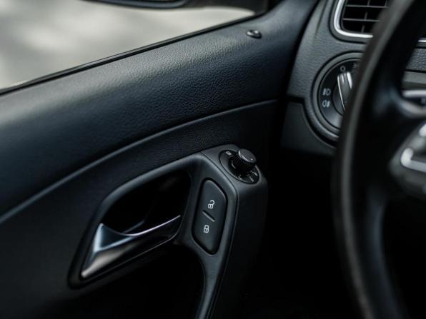 Volkswagen Polo V с пробегом 2013 года, цена 655 000 рублей, 176606 км, седан, Автокод Объявления