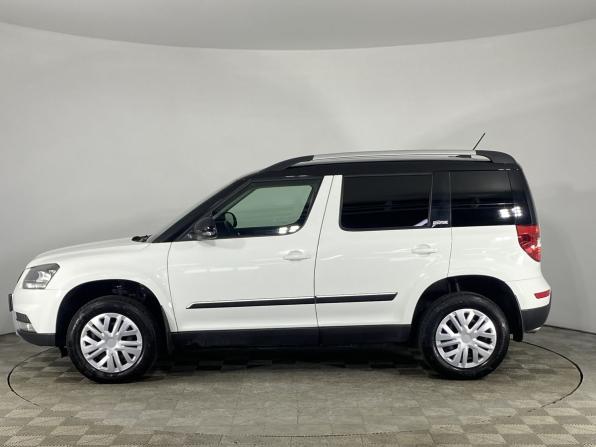 Skoda Yeti I Рестайлинг с пробегом 2017 года, цена 1 550 000 рублей, 113478 км, внедорожник, Автокод Объявления