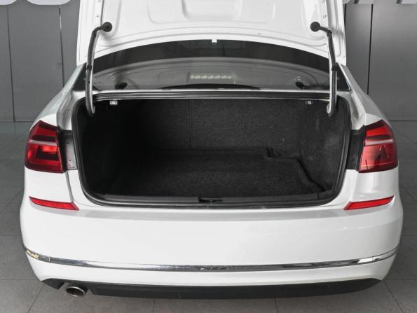 Volkswagen Passat (North America and China) I Рестайлинг с пробегом 2018 года, цена 1 849 000 рублей, 98187 км, седан, Автокод Объявления