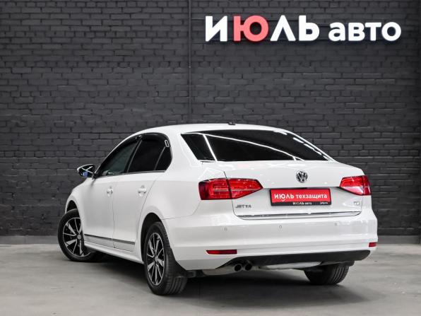 Volkswagen Jetta VI Рестайлинг с пробегом 2016 года, цена 1 470 000 рублей, 84130 км, седан, Автокод Объявления