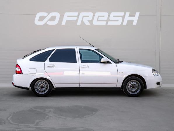 Lada (ВАЗ) Priora I Рестайлинг с пробегом 2015 года, цена 579 000 рублей, 303681 км, хэтчбек, Автокод Объявления