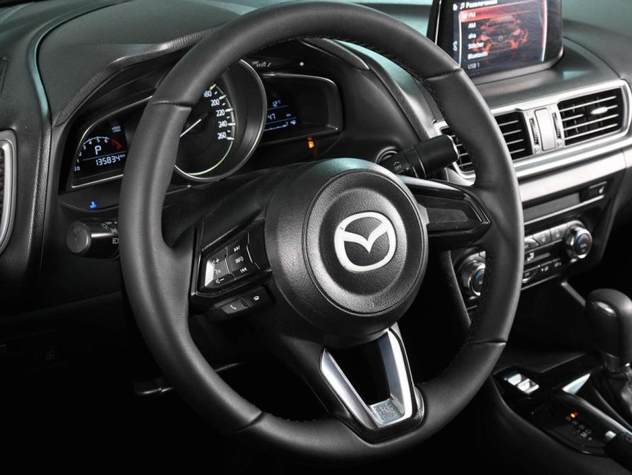 Mazda 3 III (BM) Рестайлинг Ростов-на-Дону  - изображение 12