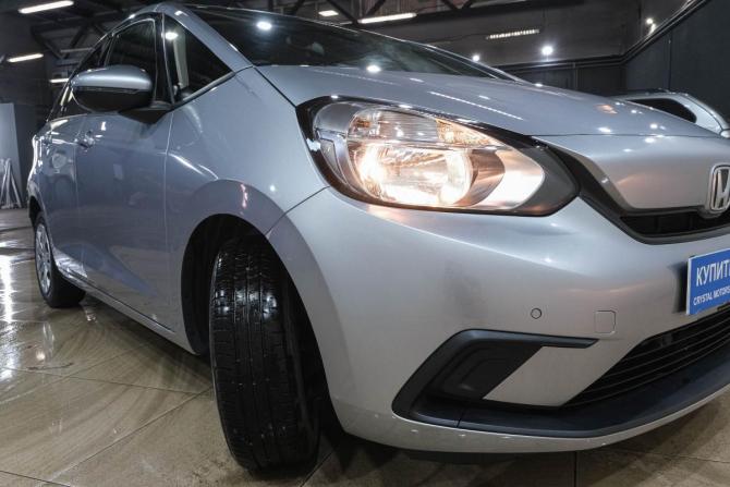 Honda Fit IV с пробегом 2022 года, цена 1 299 000 рублей, 33200 км, хэтчбек, Автокод Объявления