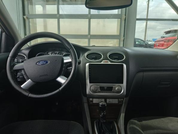 Ford Focus II Рестайлинг с пробегом 2008 года, цена 572 000 рублей, 135000 км, седан, Автокод Объявления