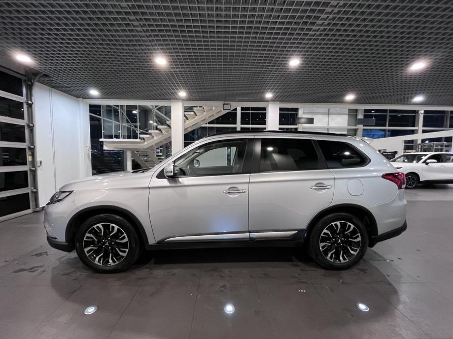 Mitsubishi Outlander III Рестайлинг 3 Чебоксары  - изображение 6