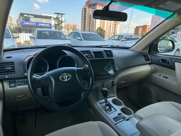 Toyota Highlander II (XU40) с пробегом 2008 года, цена 1 523 000 рублей, 262496 км, внедорожник, Автокод Объявления