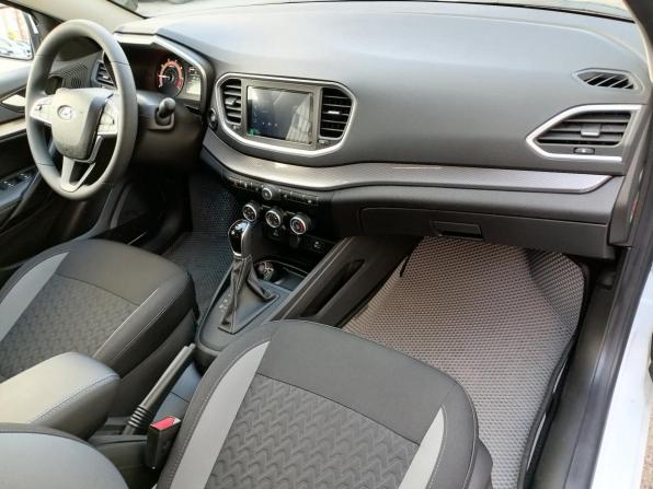 Lada (ВАЗ) Vesta I Рестайлинг (NG) с пробегом 2024 года, цена 1 299 000 рублей, 3180 км, седан, Автокод Объявления