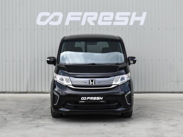 Honda Stepwgn V с пробегом 2015 года, цена 1 420 000 рублей, 190220 км, минивэн, Автокод Объявления