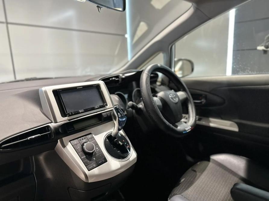 Toyota Wish II Рестайлинг Новосибирск  - изображение 20