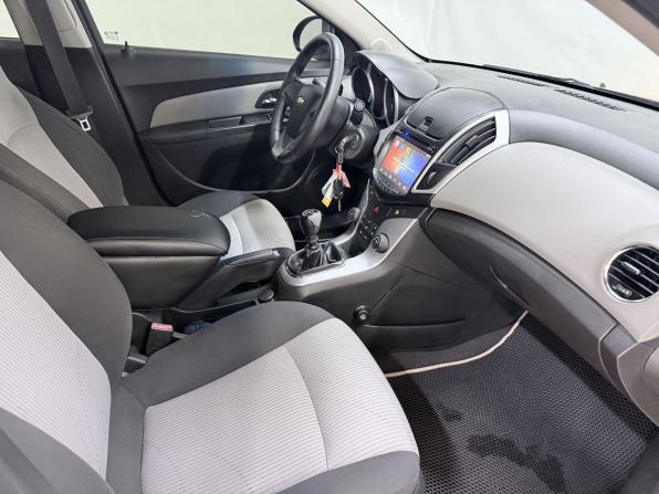 Chevrolet Cruze I Рестайлинг с пробегом 2013 года, цена 719 000 рублей, 223985 км, седан, Автокод Объявления