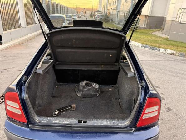 Skoda Octavia I (A4) Рестайлинг с пробегом 2003 года, цена 247 000 рублей, 311863 км, лифтбек, Автокод Объявления