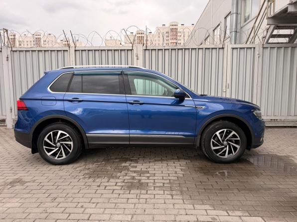 Volkswagen Tiguan II с пробегом 2018 года, цена 2 699 000 рублей, 47795 км, внедорожник, Автокод Объявления