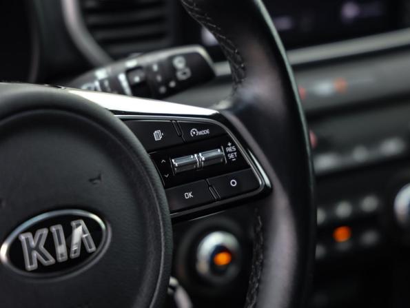 Kia Sportage IV Рестайлинг с пробегом 2021 года, цена 2 429 000 рублей, 45484 км, внедорожник, Автокод Объявления