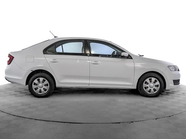 Skoda Rapid I Рестайлинг с пробегом 2019 года, цена 755 000 рублей, 283886 км, лифтбек, Автокод Объявления