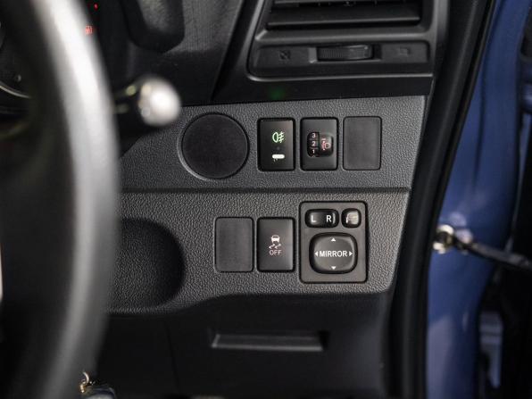 Toyota Ractis II с пробегом 2014 года, цена 965 000 рублей, 127944 км, хэтчбек, Автокод Объявления