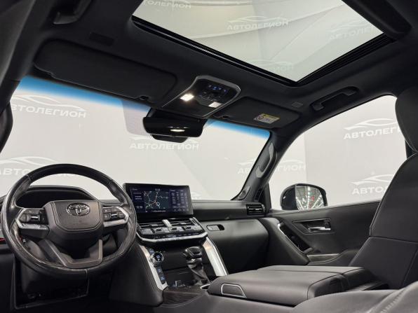 Toyota Land Cruiser 300 Series с пробегом 2021 года, цена 10 800 000 рублей, 109867 км, внедорожник, Автокод Объявления