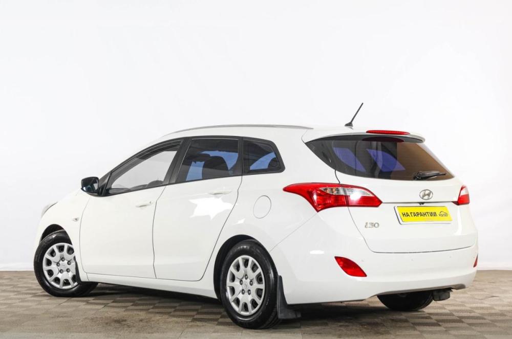 Hyundai i30 II Тюмень  - изображение 5
