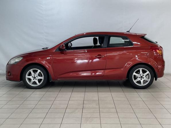 Kia Ceed I с пробегом 2008 года, цена 685 000 рублей, 200162 км, хэтчбек, Автокод Объявления