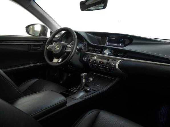 Lexus ES VI Рестайлинг с пробегом 2016 года, цена 2 320 000 рублей, 189000 км, седан, Автокод Объявления
