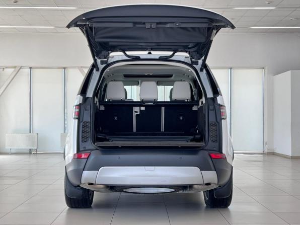 Land Rover Discovery V с пробегом 2017 года, цена 3 100 000 рублей, 179445 км, внедорожник, Автокод Объявления