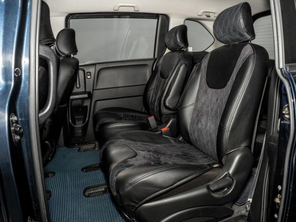 Honda Freed I с пробегом 2010 года, цена 975 000 рублей, 196575 км, компактвэн, Автокод Объявления
