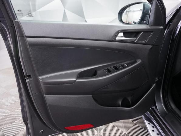 Hyundai Tucson III Рестайлинг с пробегом 2019 года, цена 2 691 000 рублей, 97673 км, внедорожник, Автокод Объявления