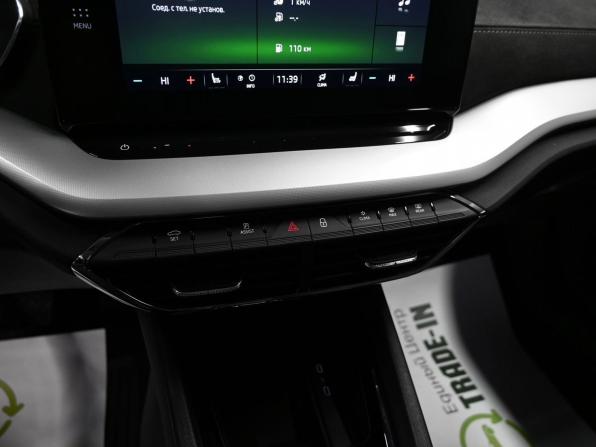 Skoda Octavia IV (A8) с пробегом 2020 года, цена 2 445 000 рублей, 122057 км, лифтбек, Автокод Объявления