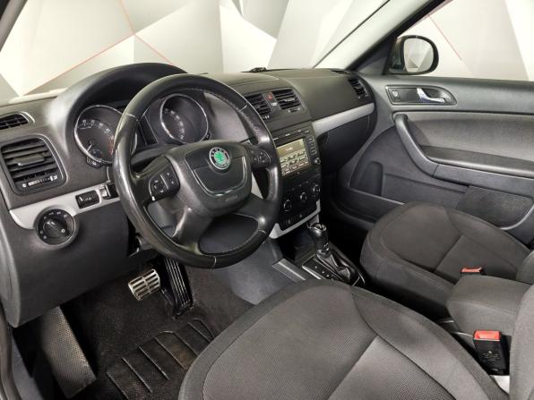Skoda Yeti I с пробегом 2013 года, цена 997 000 рублей, 229546 км, внедорожник, Автокод Объявления
