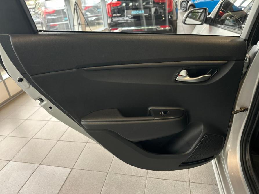 Kia Rio IV Рестайлинг Санкт-Петербург  - изображение 27