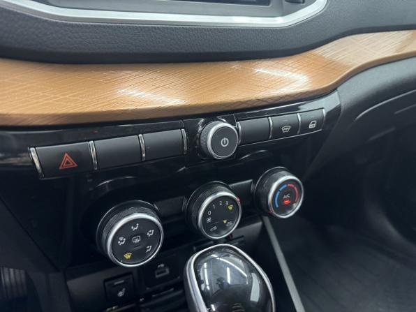 Lada (ВАЗ) Vesta I Рестайлинг (NG) с пробегом 2024 года, цена 1 299 000 рублей, 84598 км, универсал, Автокод Объявления
