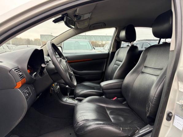 Toyota Avensis II с пробегом 2006 года, цена 595 000 рублей, 275000 км, седан, Автокод Объявления