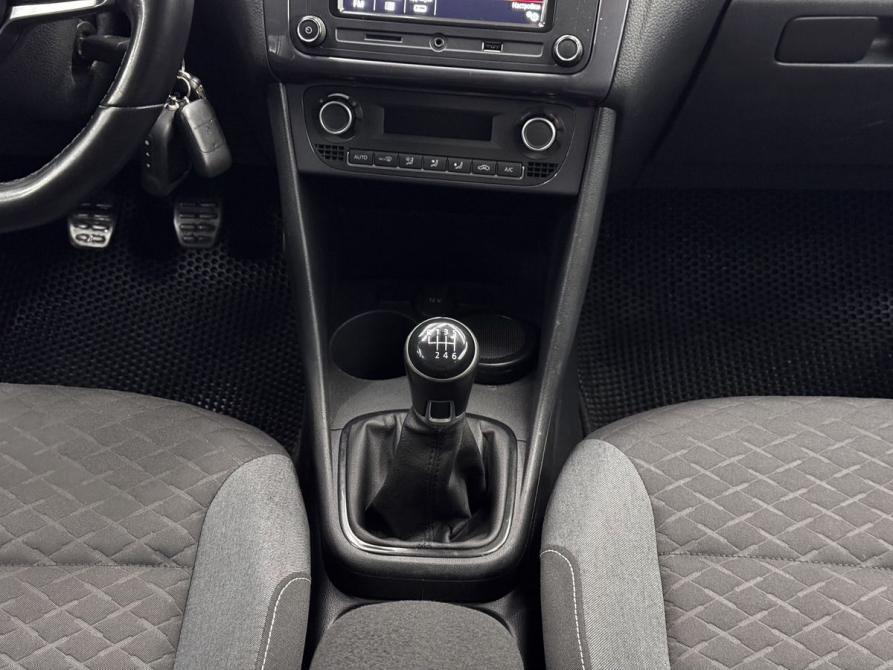 Volkswagen Polo V Рестайлинг Воронеж  - изображение 11