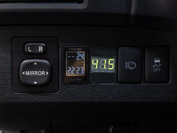 Toyota Venza I Рестайлинг с пробегом 2013 года, цена 1 999 000 рублей, 136893 км, внедорожник, Автокод Объявления