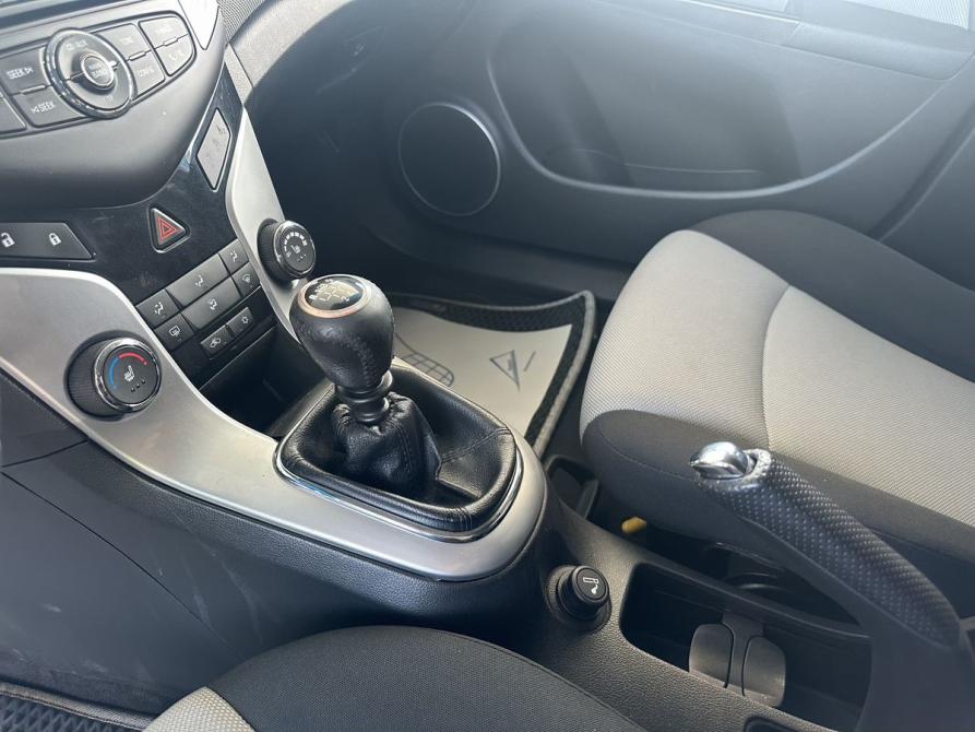 Chevrolet Cruze I Рестайлинг Волгоград  - изображение 11