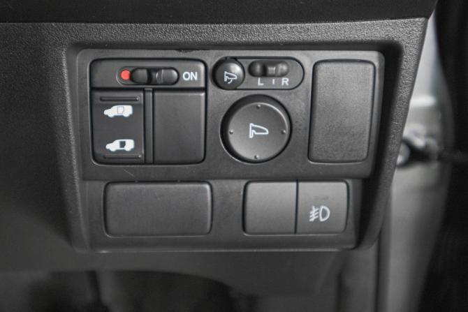 Honda Freed I с пробегом 2009 года, цена 899 000 рублей, 182472 км, компактвэн, Автокод Объявления