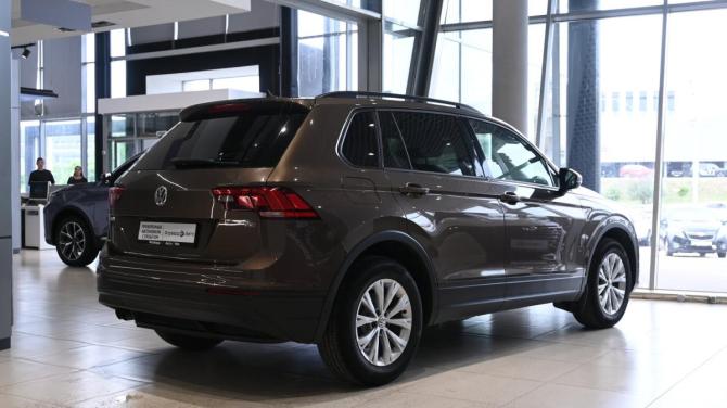Volkswagen Tiguan II с пробегом 2017 года, цена 1 695 000 рублей, 161000 км, внедорожник, Автокод Объявления