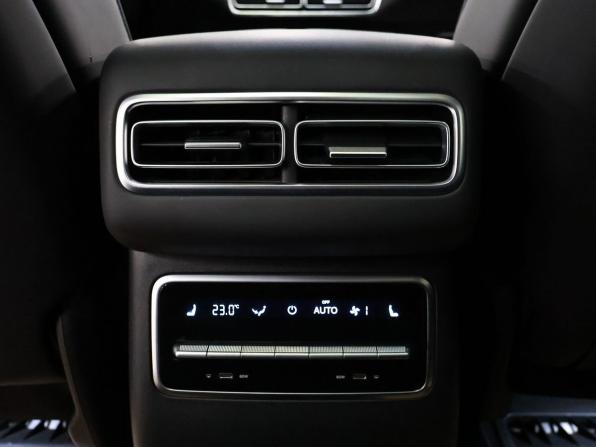 Li Auto (Lixiang) L7 I с пробегом 2023 года, цена 4 695 000 рублей, 93953 км, внедорожник, Автокод Объявления