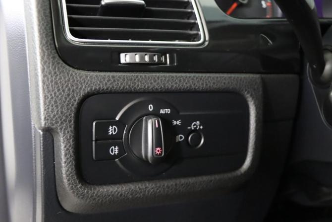 Volkswagen Touareg II с пробегом 2011 года, цена 1 799 990 рублей, 312026 км, внедорожник, Автокод Объявления
