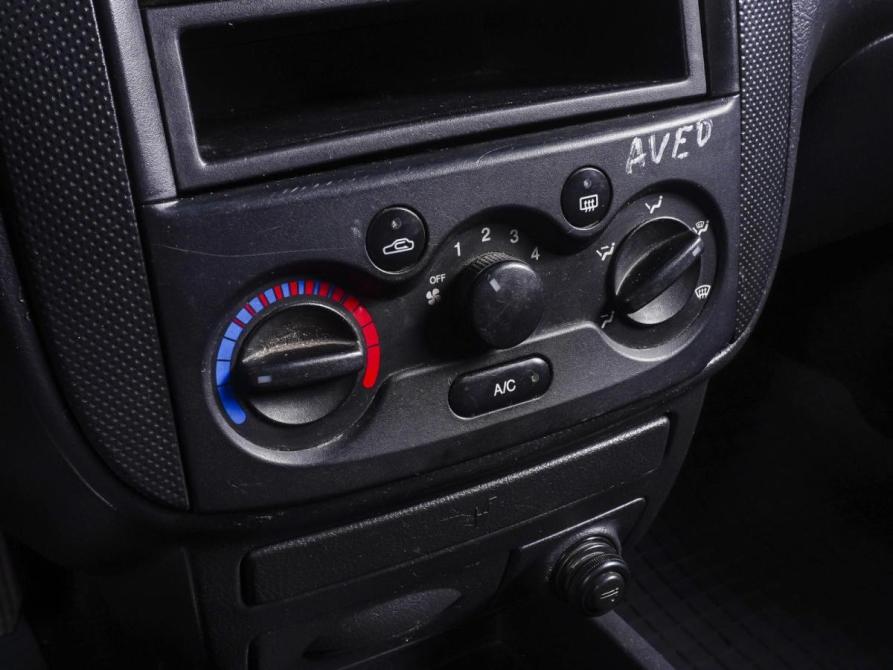 Chevrolet Aveo I Ростов-на-Дону  - изображение 12